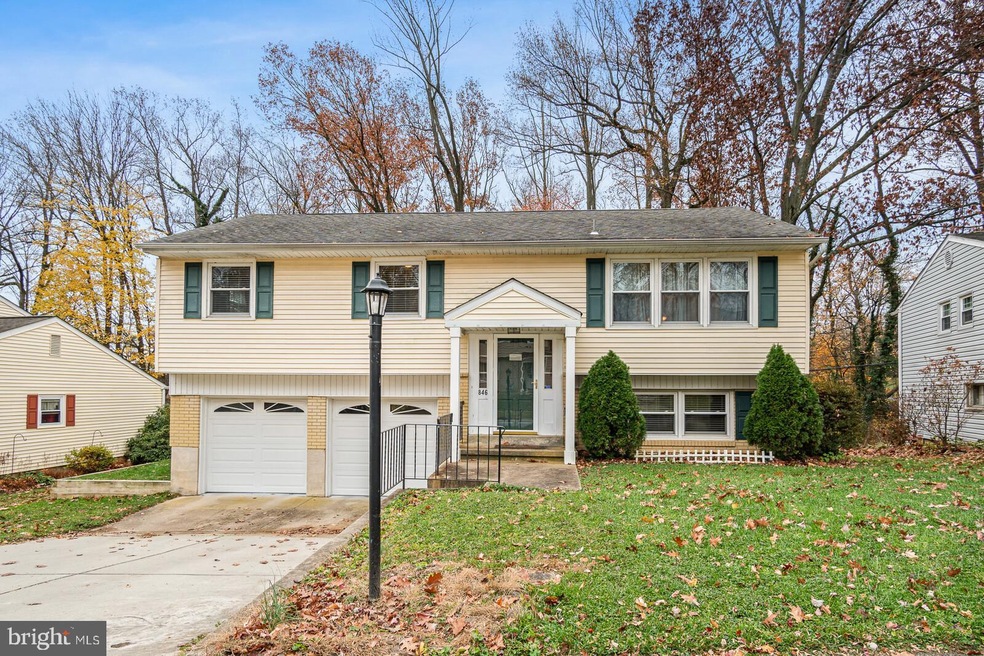 846 Parkside Blvd, Claymont, DE 19703 - photo 1