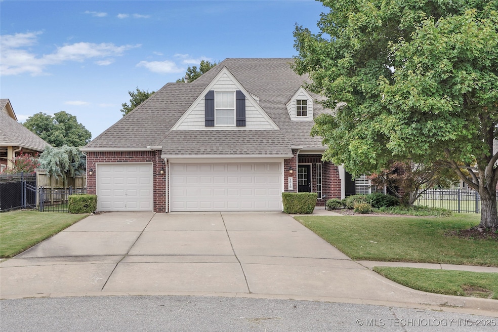 3810 S Palm Ave, Broken Arrow, OK 74011 - photo 1