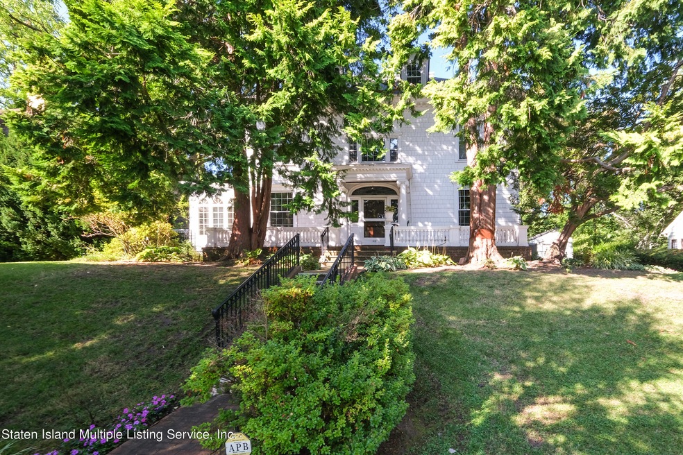 312 Bard Ave, Staten Island, NY 10310 - photo 1