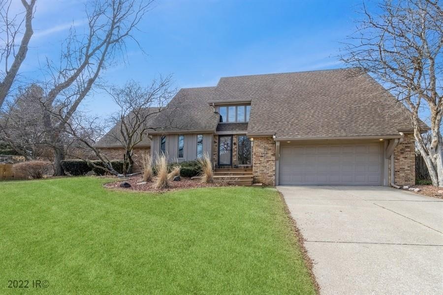 800 38th St, West Des Moines, IA 50265 - photo 1