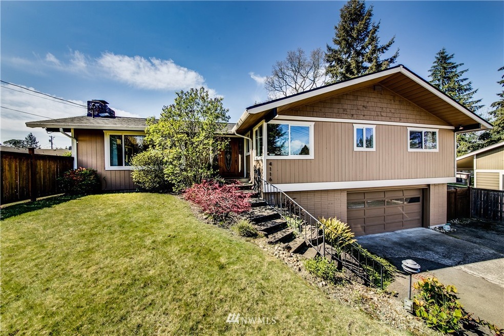 4116 Grandview Dr W, University Place, WA 98466 - photo 1