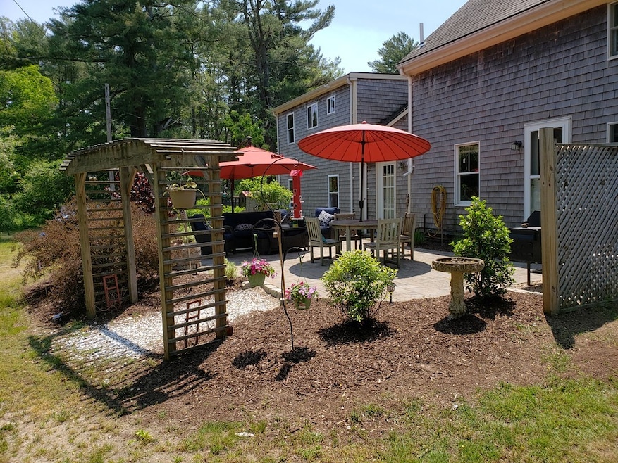 206 Blackmore Pond Rd, West Wareham, MA 02576 - photo 1