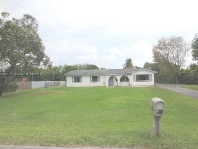 5720 SW 188th Ave, Southwest Ranches, FL 33332 - photo 1