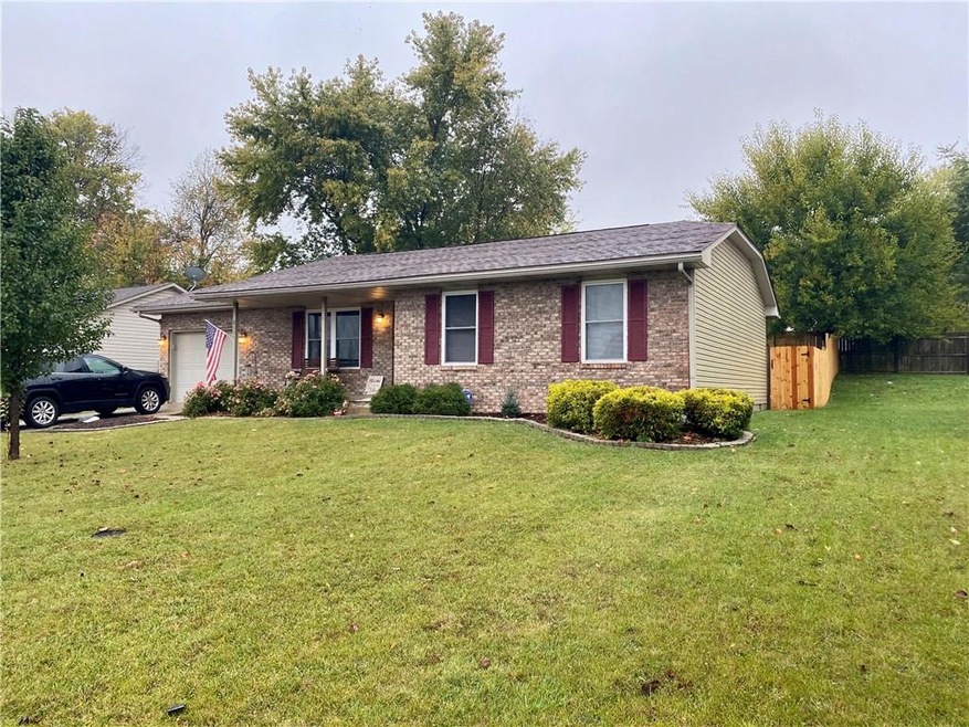 2111 N Brandt St, Greensburg, IN 47240 - photo 1