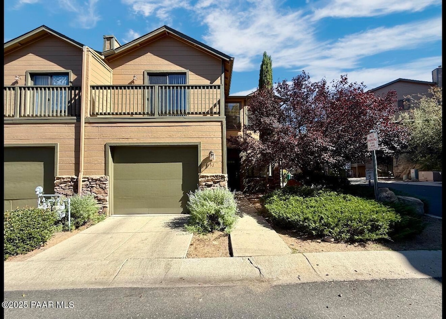 1131 Hughes St, Prescott, AZ 86305 - photo 1