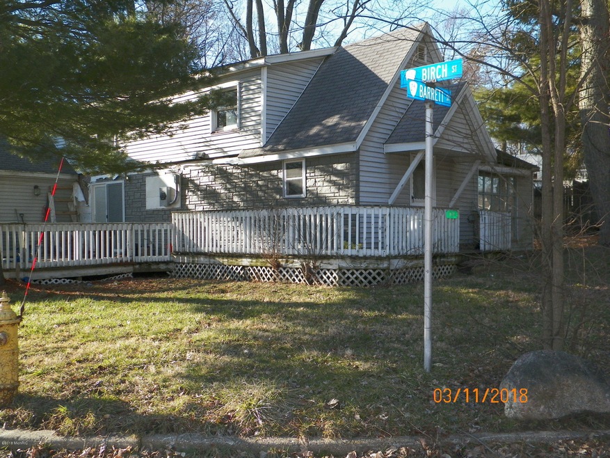 418 S Barrett St, Niles, MI 49120 - photo 1