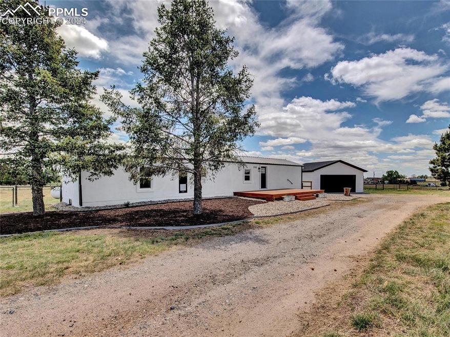 17825 Paddock Ln, Colorado Springs, CO 80930 - photo 1