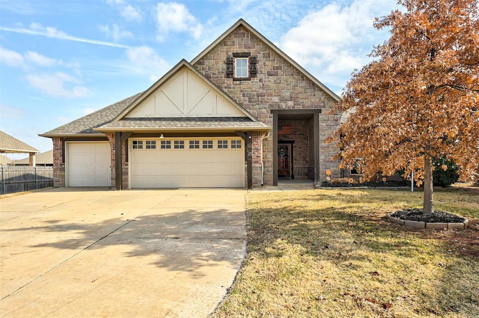 17300 Grey Hawk Ln, Edmond, OK 73012 - photo 1