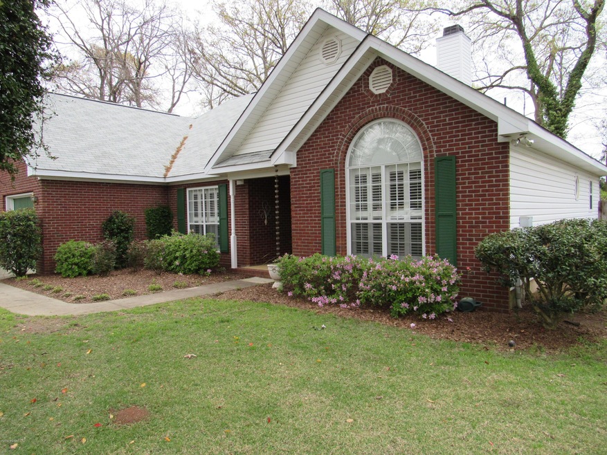 223 Stonefield Cir, Macon, GA 31216 - photo 1