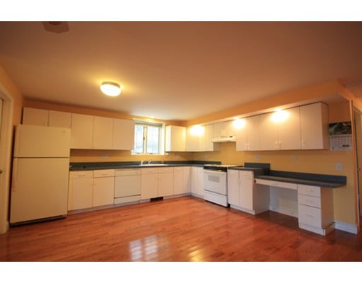 203 Gardiner Rd unit 1, Quincy, MA 02169 - photo 1