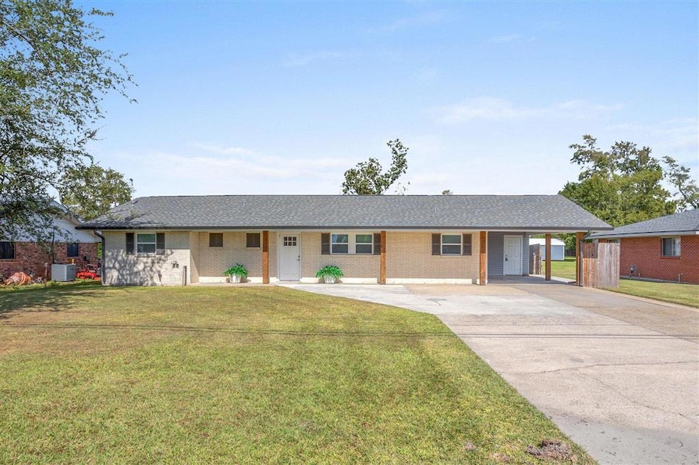 312 Ward Ln, Sulphur, LA 70663 - photo 1