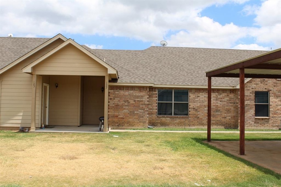 127 Lindas Creek Ln, Weatherford, TX 76088 - photo 1