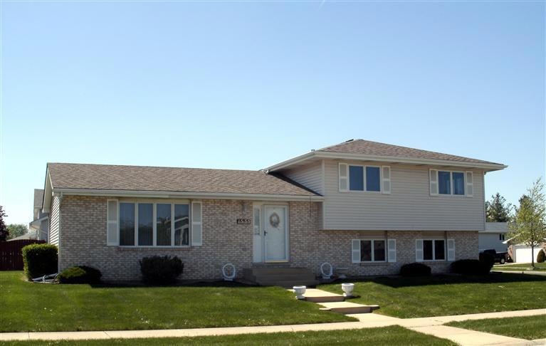 1535 Morningside Ct, Crown Point, IN 46307 - photo 1