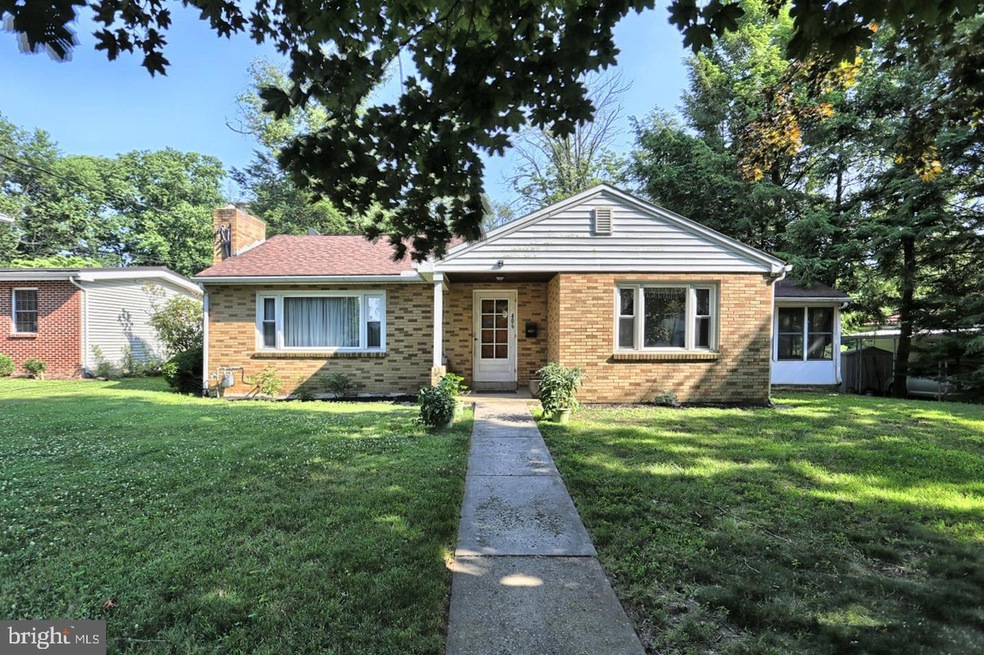 406 Summit St, Lemoyne, PA 17043 - photo 1