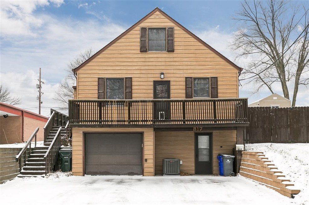 817 22nd Ave SW, Cedar Rapids, IA 52404 - photo 1