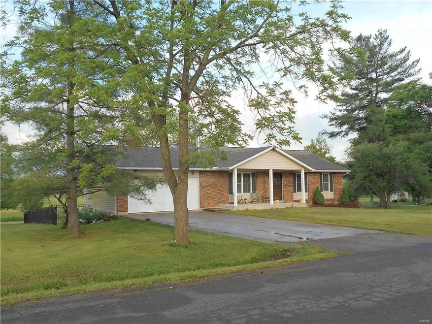 2628 Wycliff Dr, Farmington, MO 63640 - photo 1