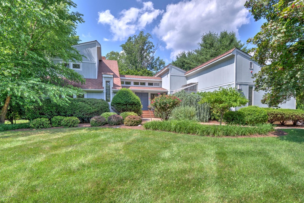 129 Hillyer Circle