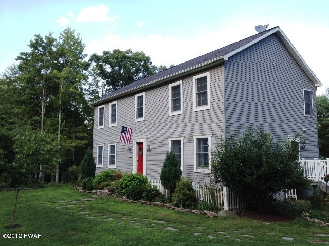 79 Woodlyn Acres Rd, Hawley, PA 18428 - photo 1