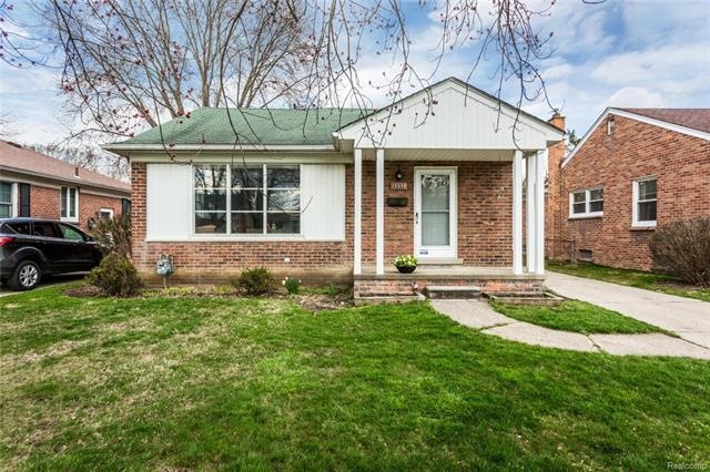 15550 Fox Redford Charter-Welcome Home!