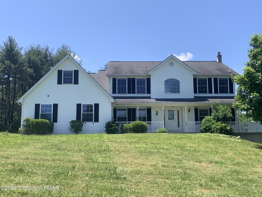 550 John Deere Dr, Sciota, PA 18354 - photo 1