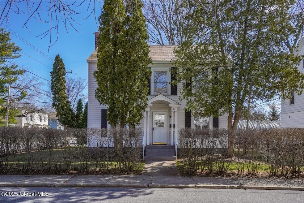 15-17 Keenan St-15