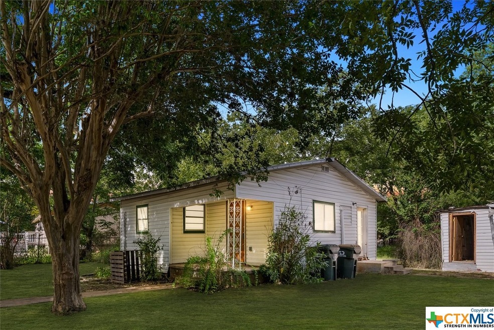 211 Porter St, San Marcos, TX 78666 - photo 1