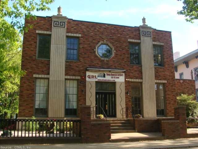 576 Chapel St unit 8, New Haven, CT 06511 - photo 1