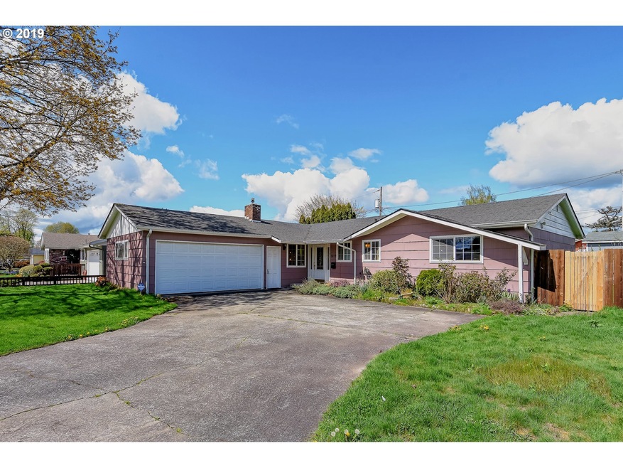 3018 Hawthorne St, Longview, WA 98632 - photo 1