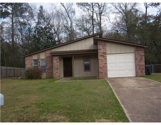 10416 Riverbend Dr, Moss Point, MS 39562 - photo 1