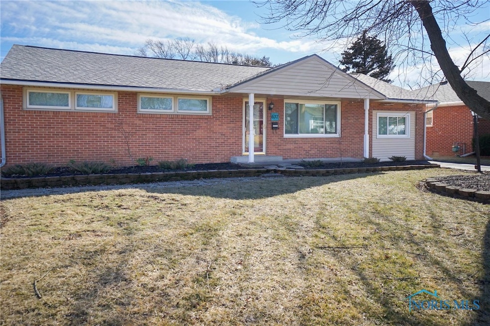 637 Edith Ave, Findlay, OH 45840 - photo 1