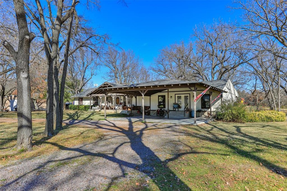 1083 County Road 142, Whitesboro, TX 76273 - photo 1