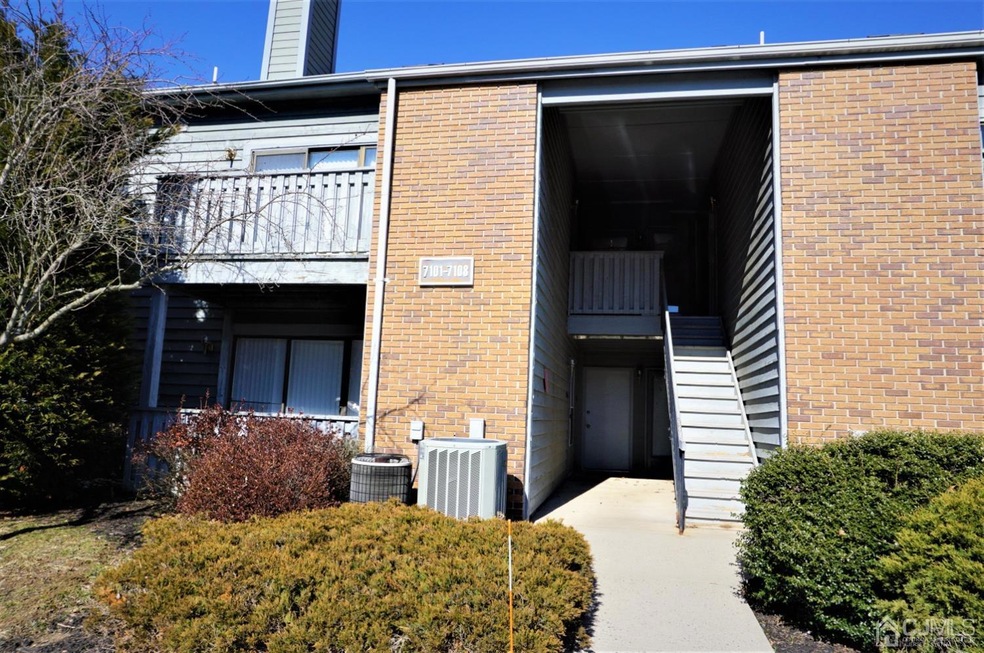 7108 Tamarron Dr, Plainsboro, NJ 08536 - photo 1