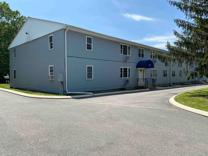 105 Horse Pond Rd unit F, Salem, CT 06420 - photo 1