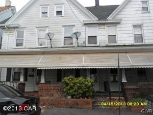 415 W Oak St, Hazleton, PA 18201 - photo 1