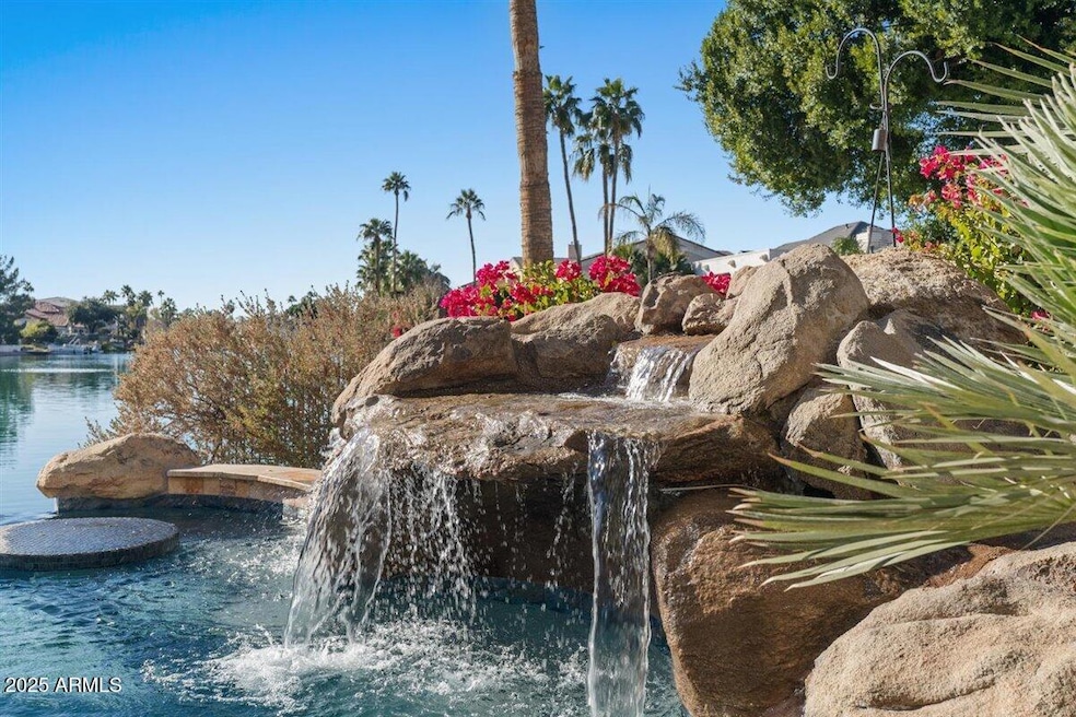 1519 E Treasure Cove Dr, Gilbert, AZ 85234 - photo 1