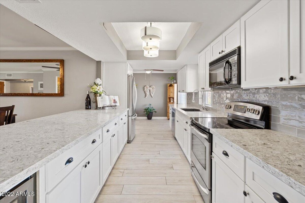 10-Kitchen