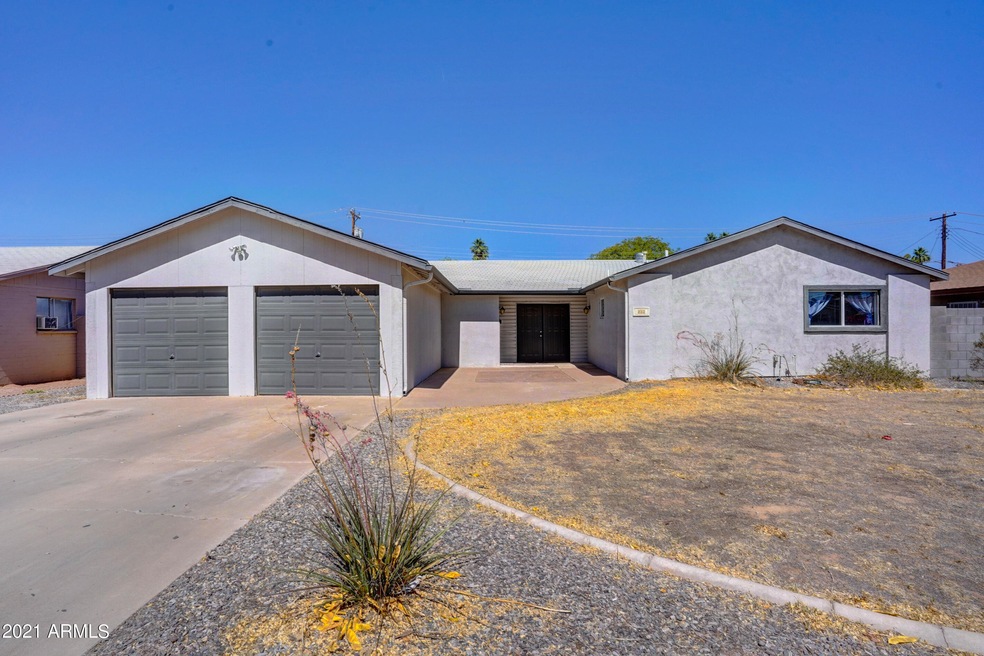 312 N Apache Dr-02
