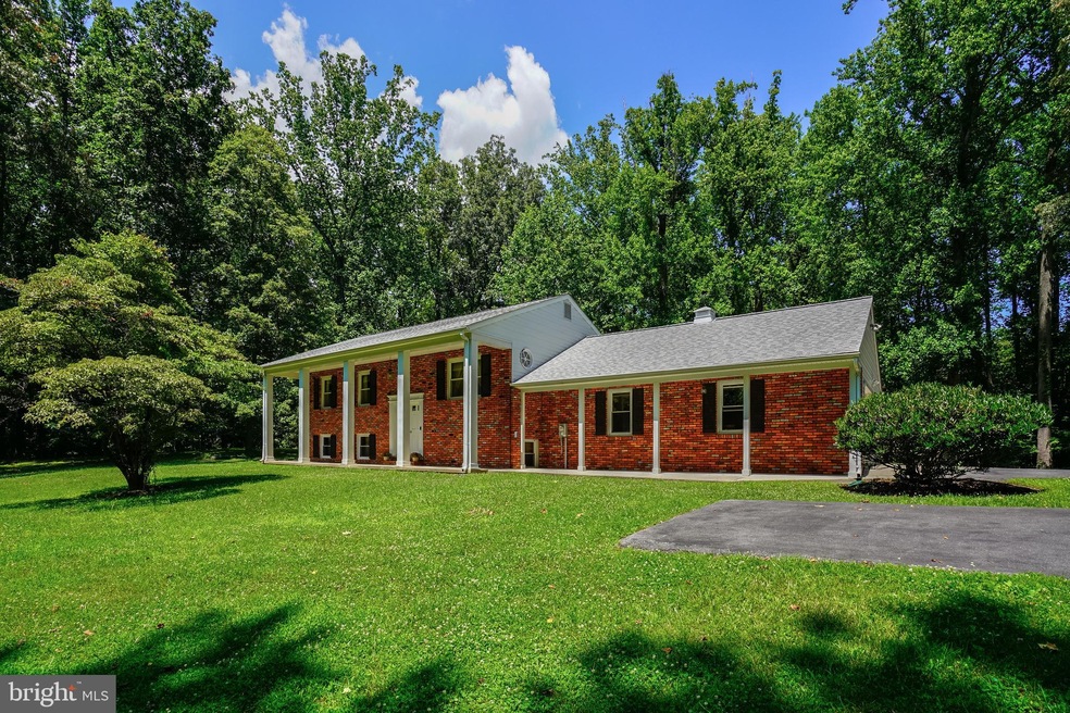 1054 Marywood Dr, Davidsonville, MD 21035 - photo 1