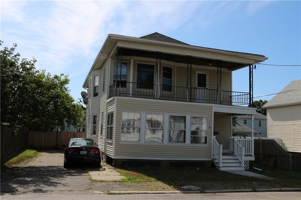 54 Linden St, Pawtucket, RI 02861 - photo 1