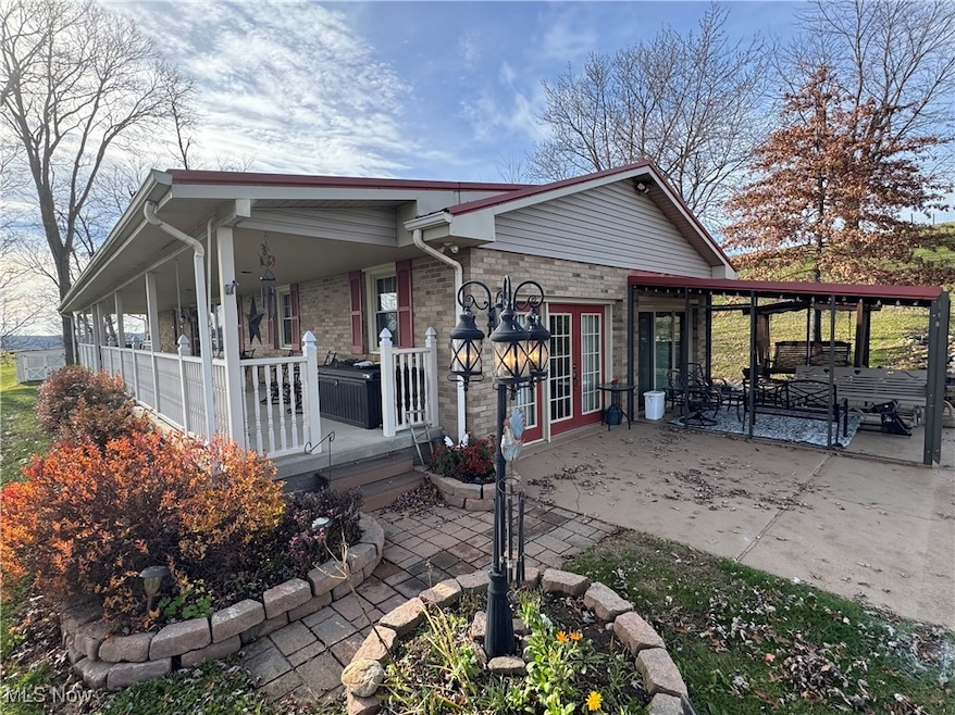 69142 Woods Rd, Bridgeport, OH 43912 - photo 1