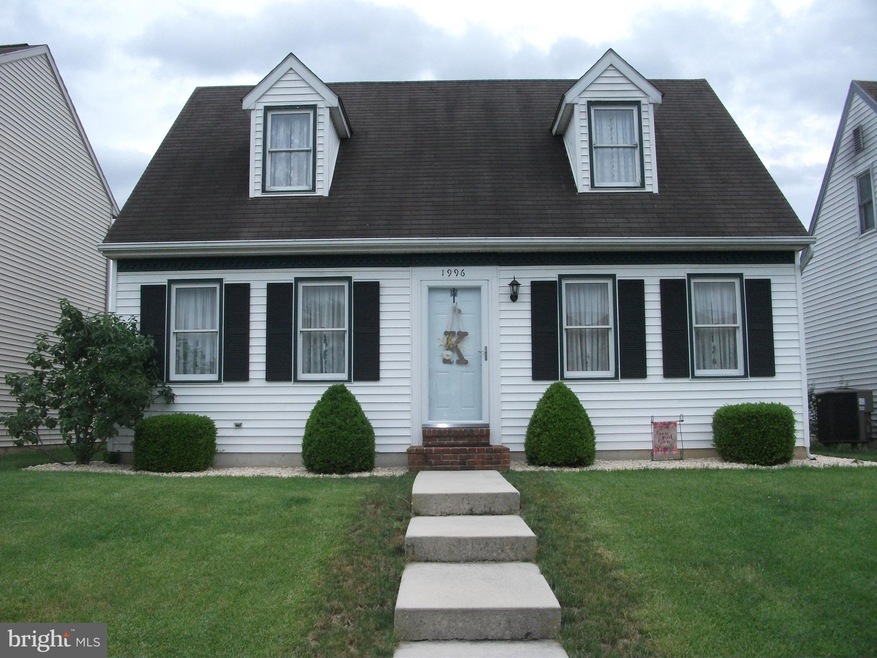 1996 Ashley Dr, Chambersburg, PA 17201 - photo 1