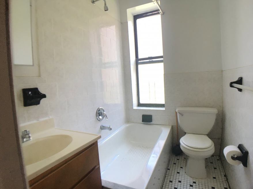 540 W 189th St unit 3-C, New York, NY 10040 - photo 1