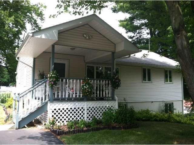 8 Capt Shankey Dr, Garnerville, NY 10923 - photo 1