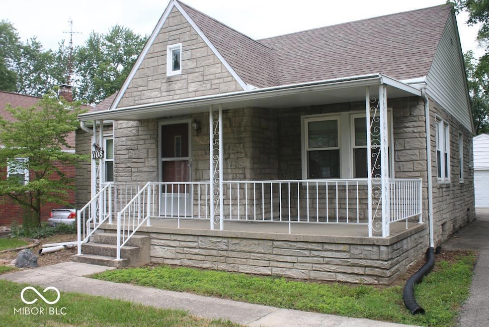 1108 W Weber Dr, Muncie, IN 47303 - photo 1