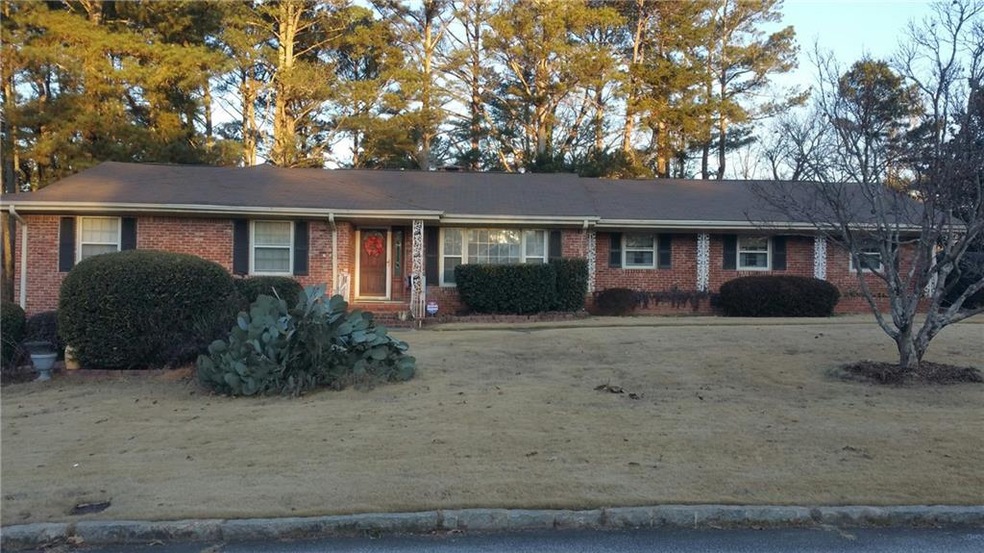 Beautiful 4-sided brick Ranch Home.