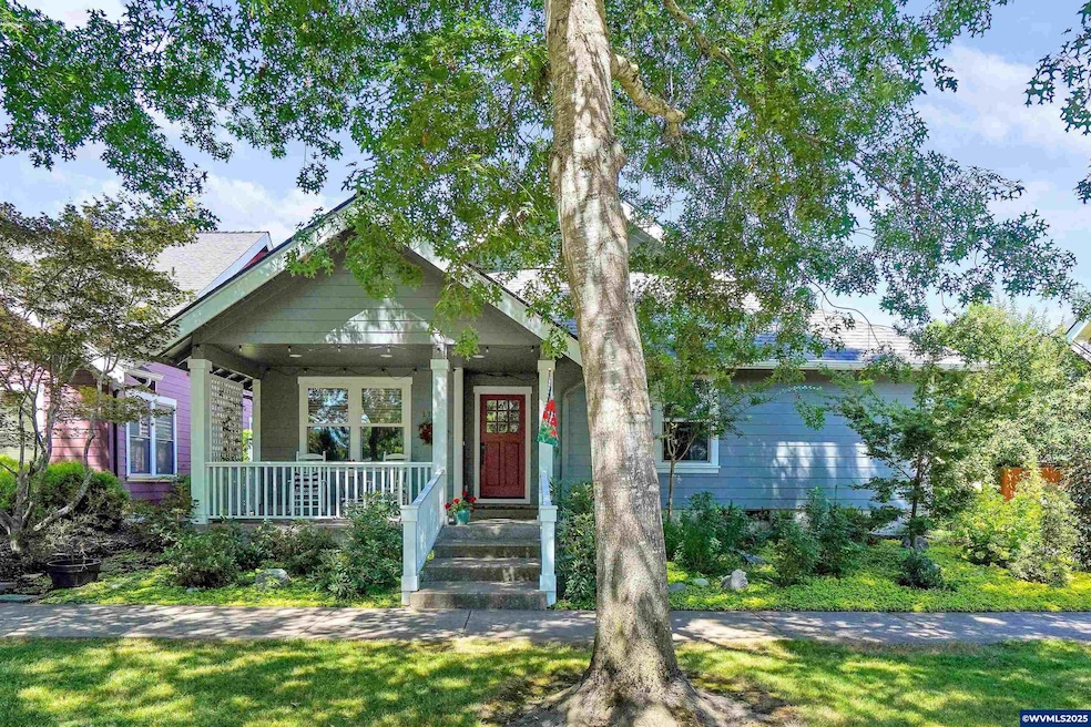 1176 Gwinn St E, Monmouth, OR 97361 - photo 1