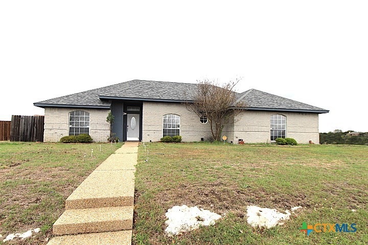 601 Skyline Dr, Copperas Cove, TX 76522 - photo 1
