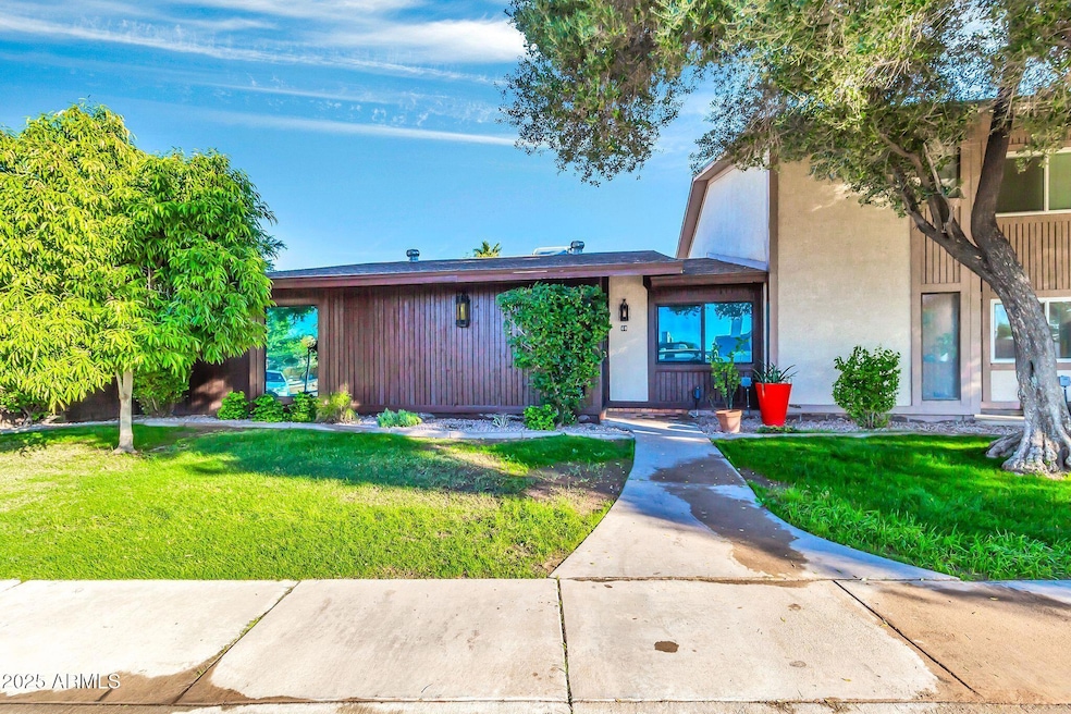 1550 N Stapley Dr unit 68, Mesa, AZ 85203 - photo 1