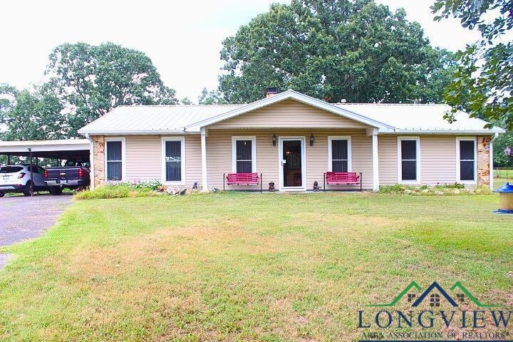 For Sale $373,000