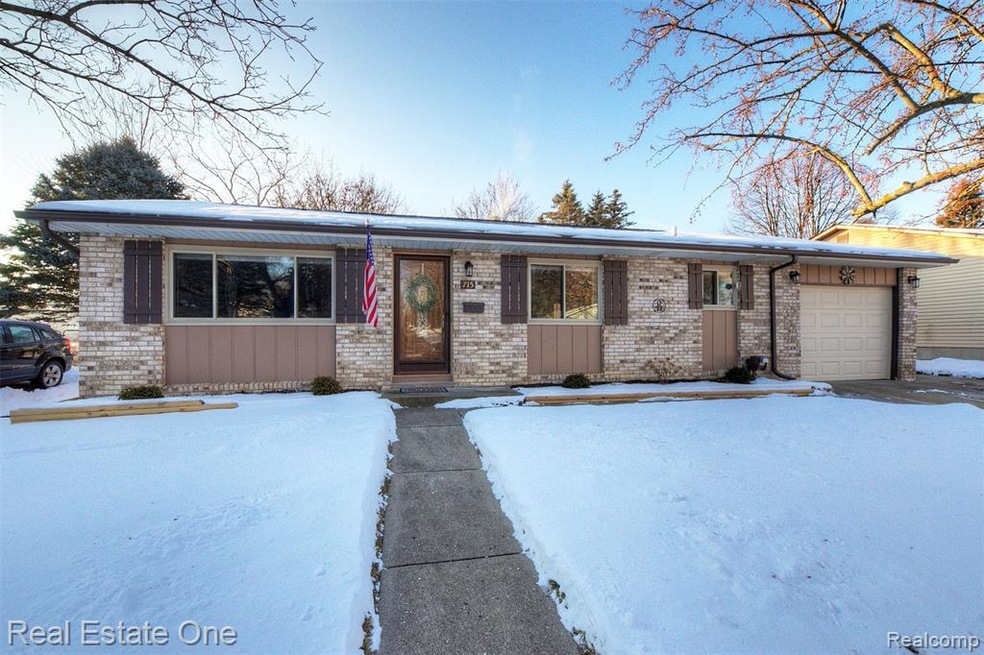 Welcome to 715 Glenwyth Rd!